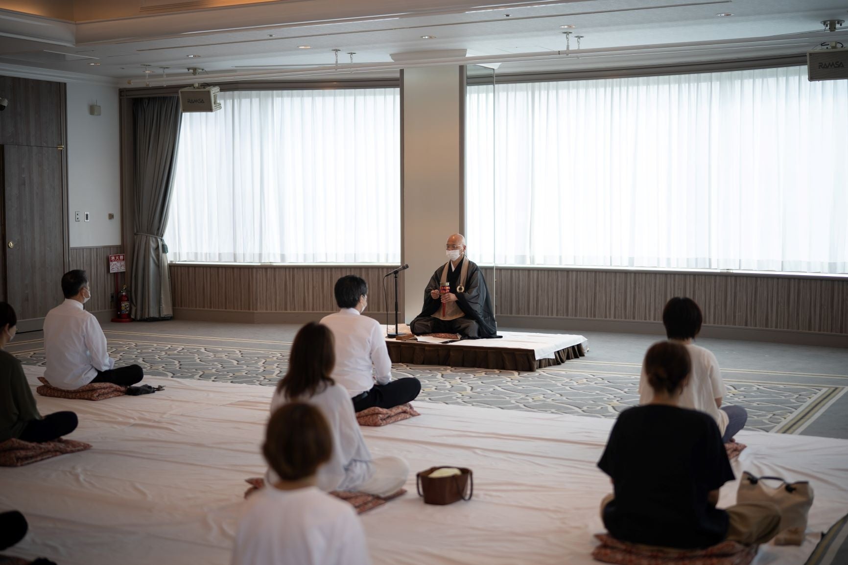 座禅会場イメージ