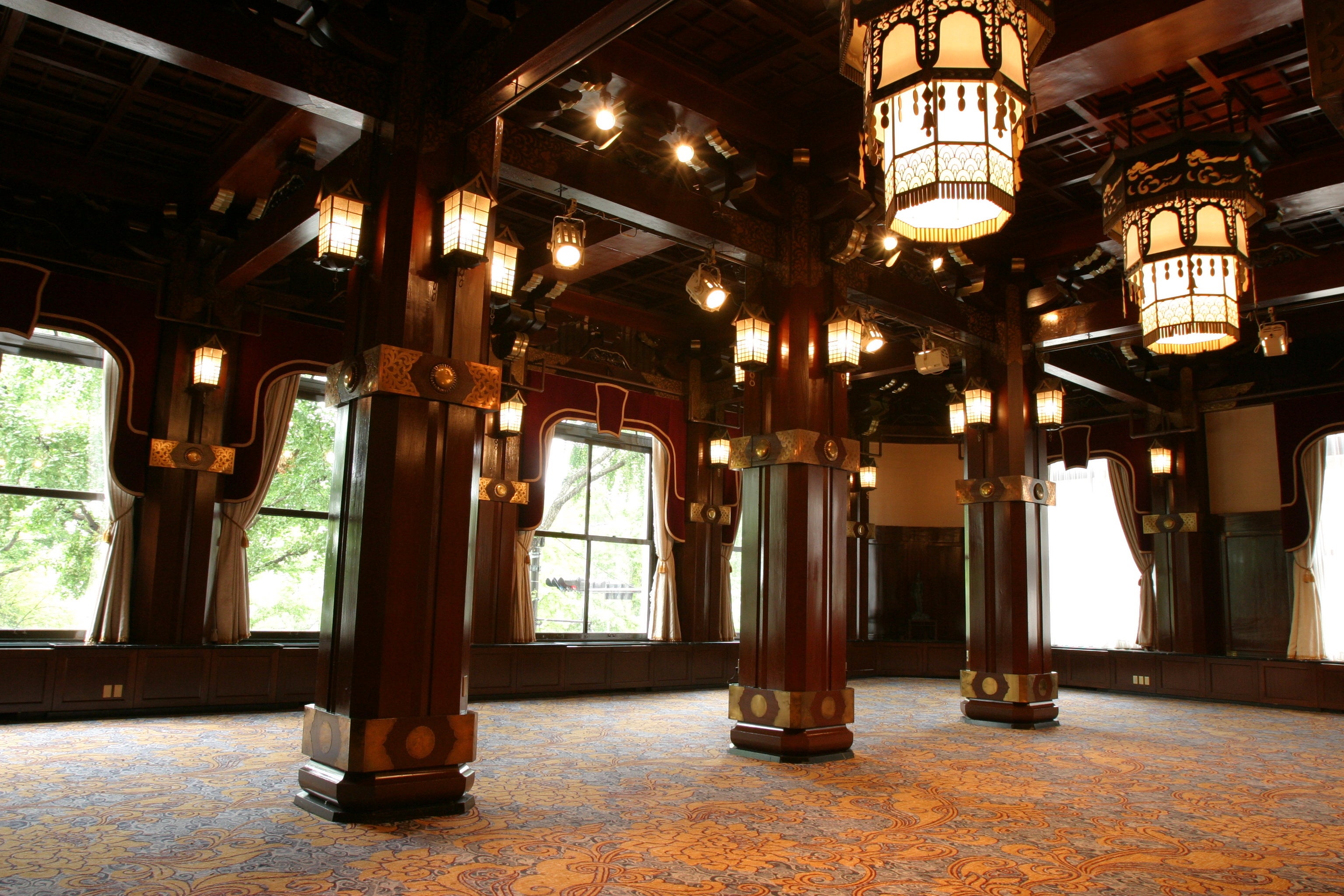 歴史薫る空間「フェニックスルーム」