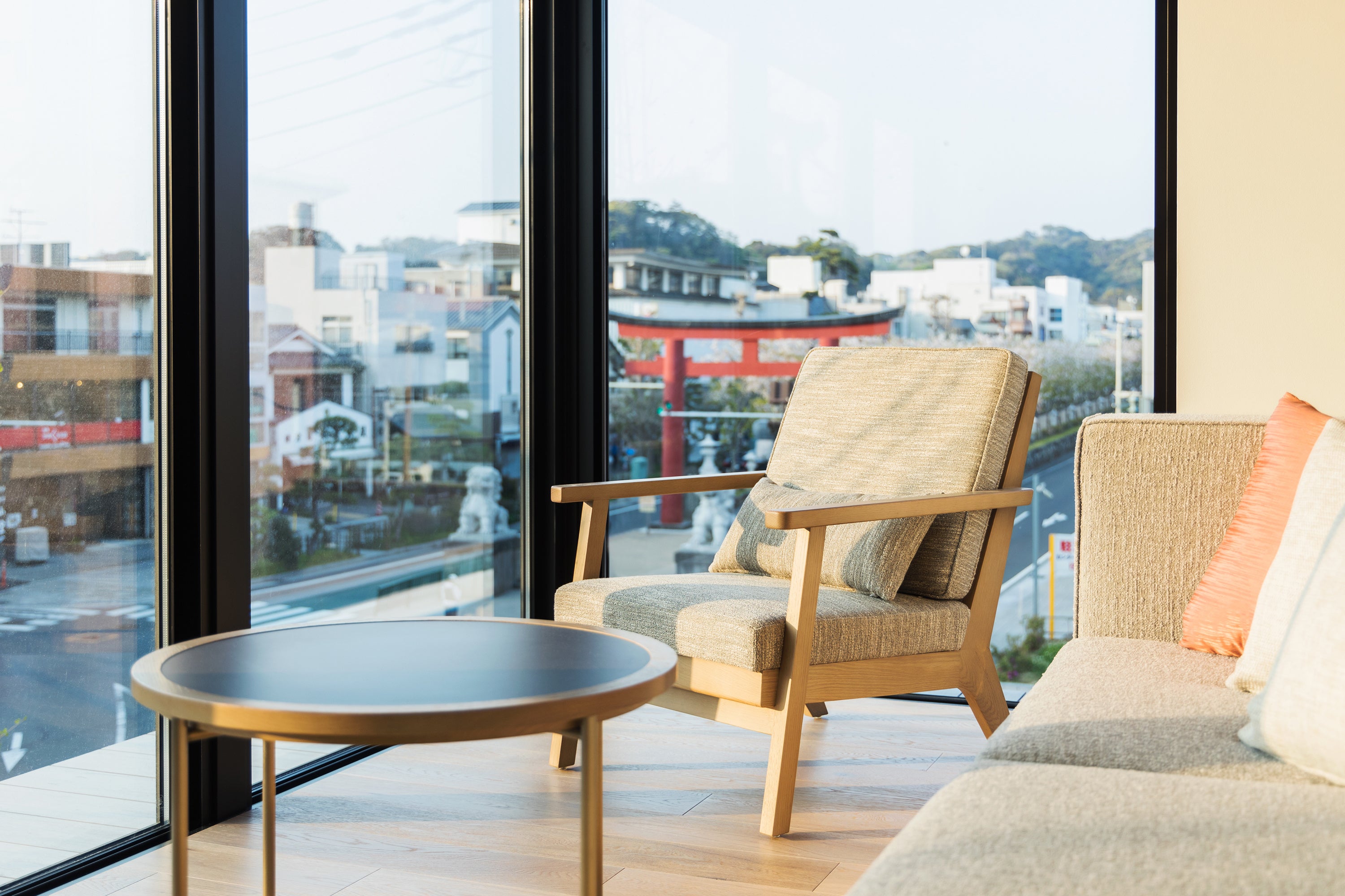 二の鳥居を一望できるプレミアムコーナーツインルーム