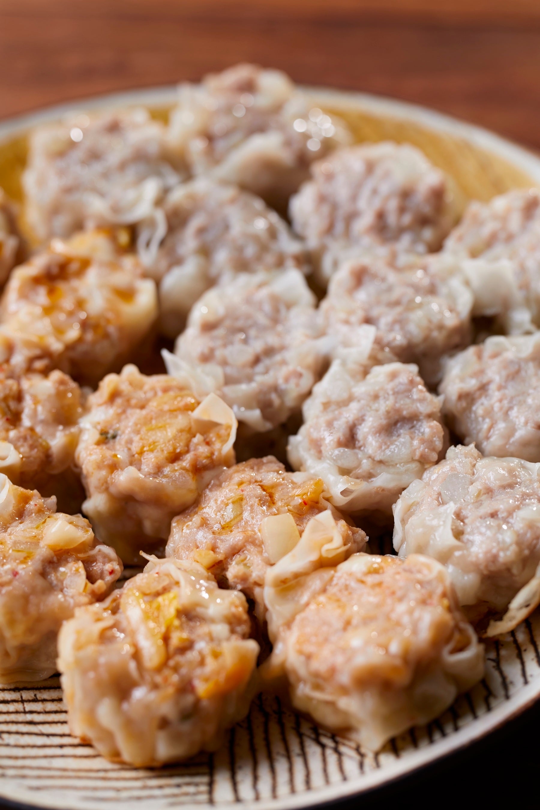 本書「『焼きシュウマイ』は変わり種の投入でマンネリ打破！」より