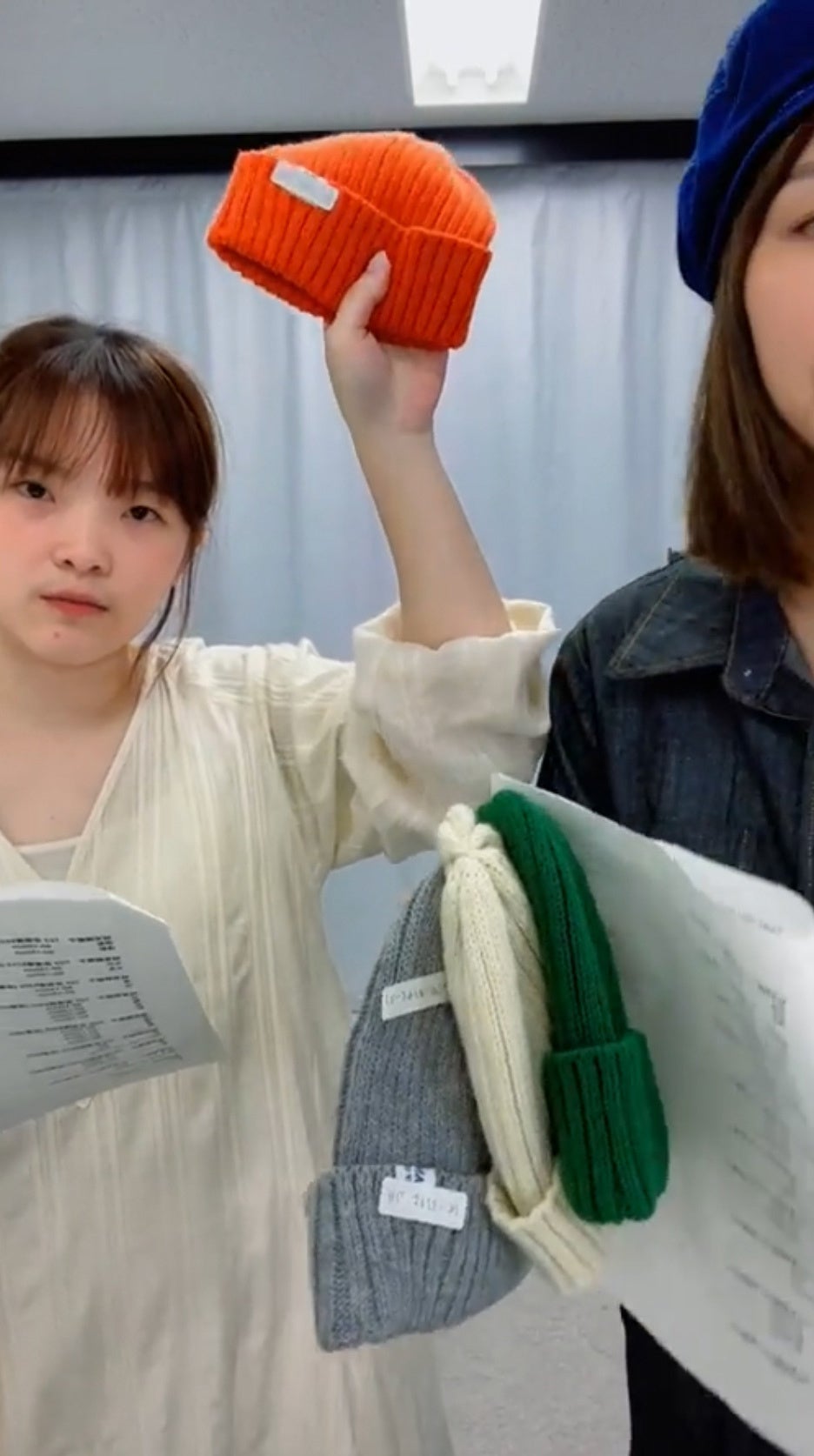 配信中の画面 （ブランシェスの商品を紹介中）