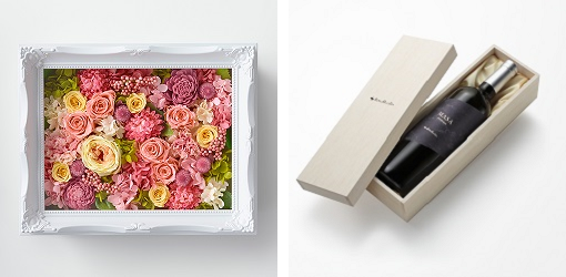 （左）青山花茂 プリザーブドフラワー、（右）ロイヤルブルーティー｢King of Green MASA premium」