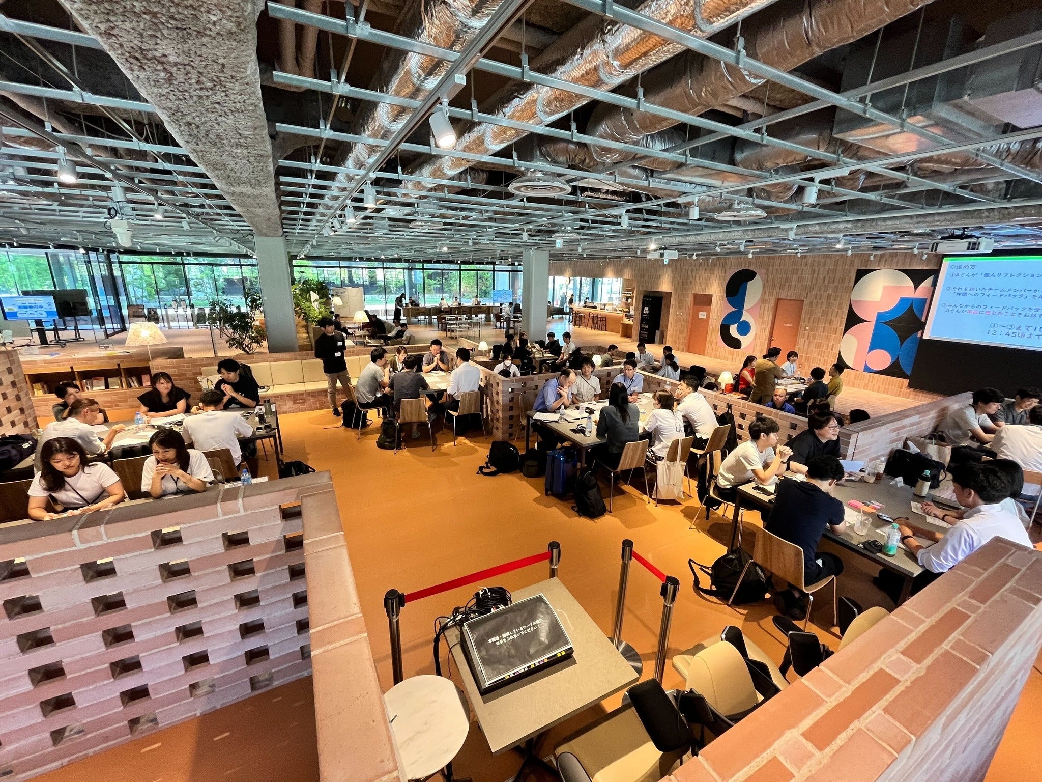 【写真】ALIVEプロジェクトのセッション風景