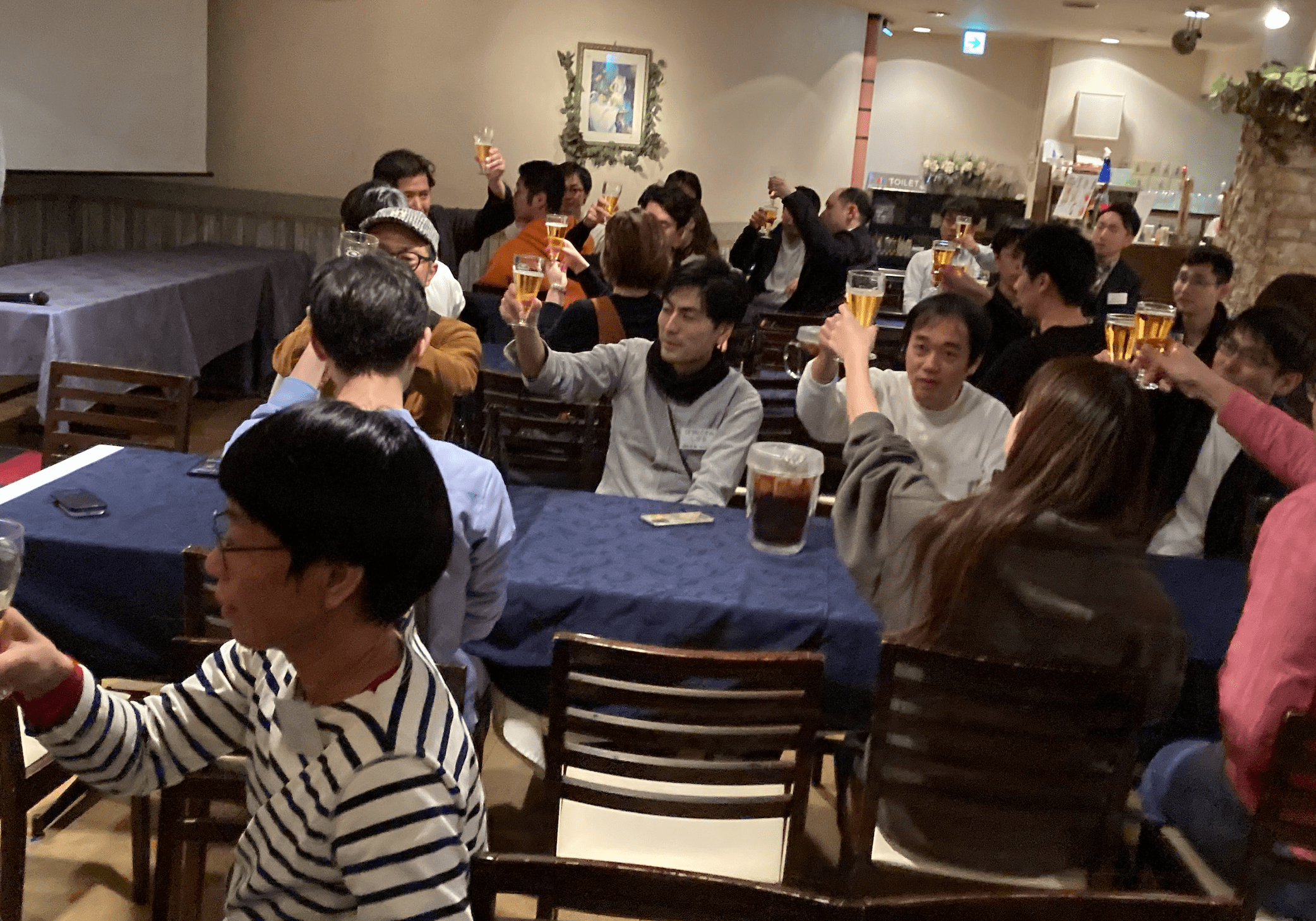 【写真】最終セッション後の懇親会