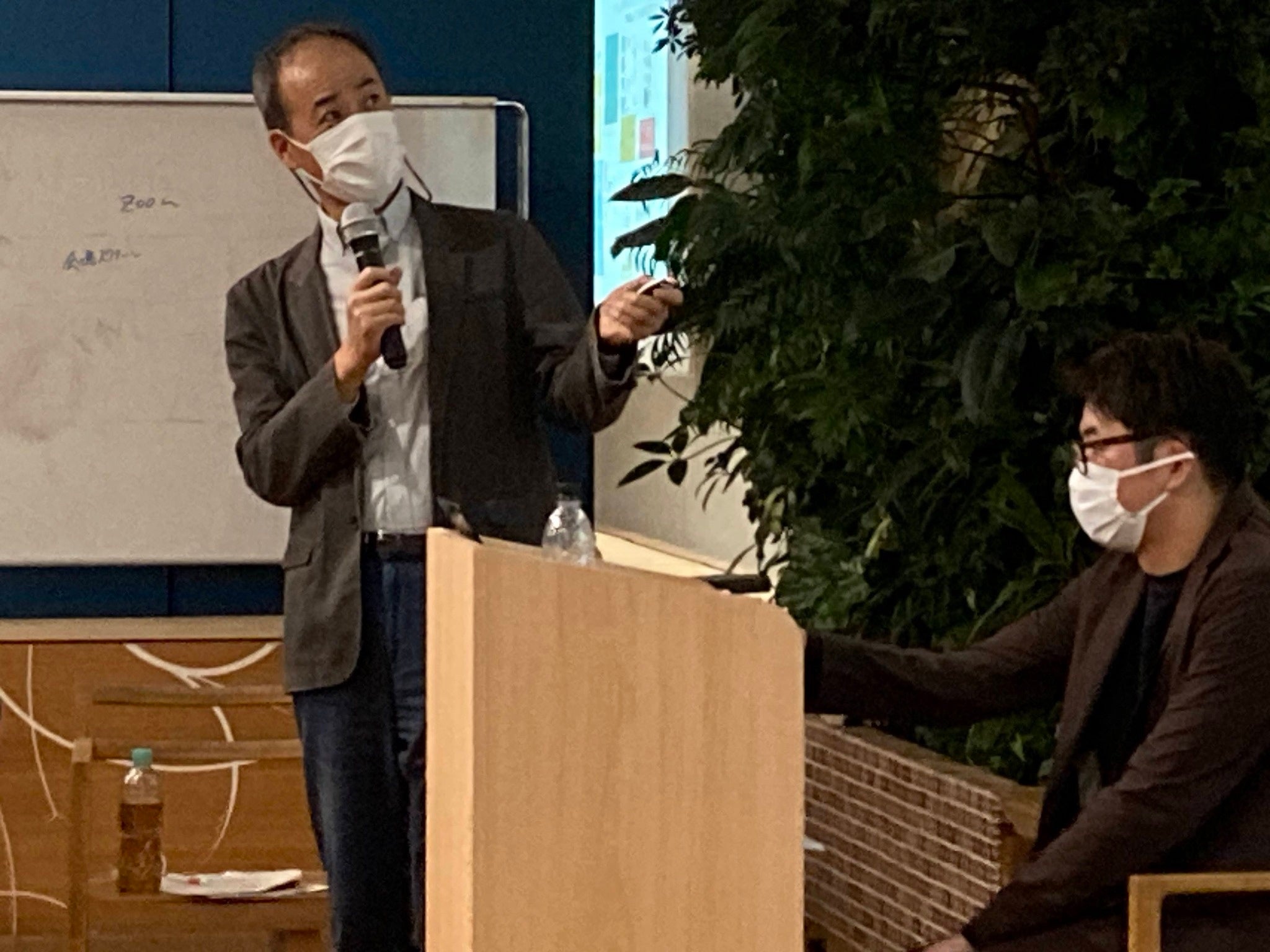 【写真】石山教授の講演