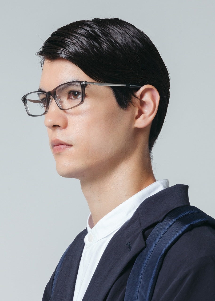 モデル着用：スクエアタイプ