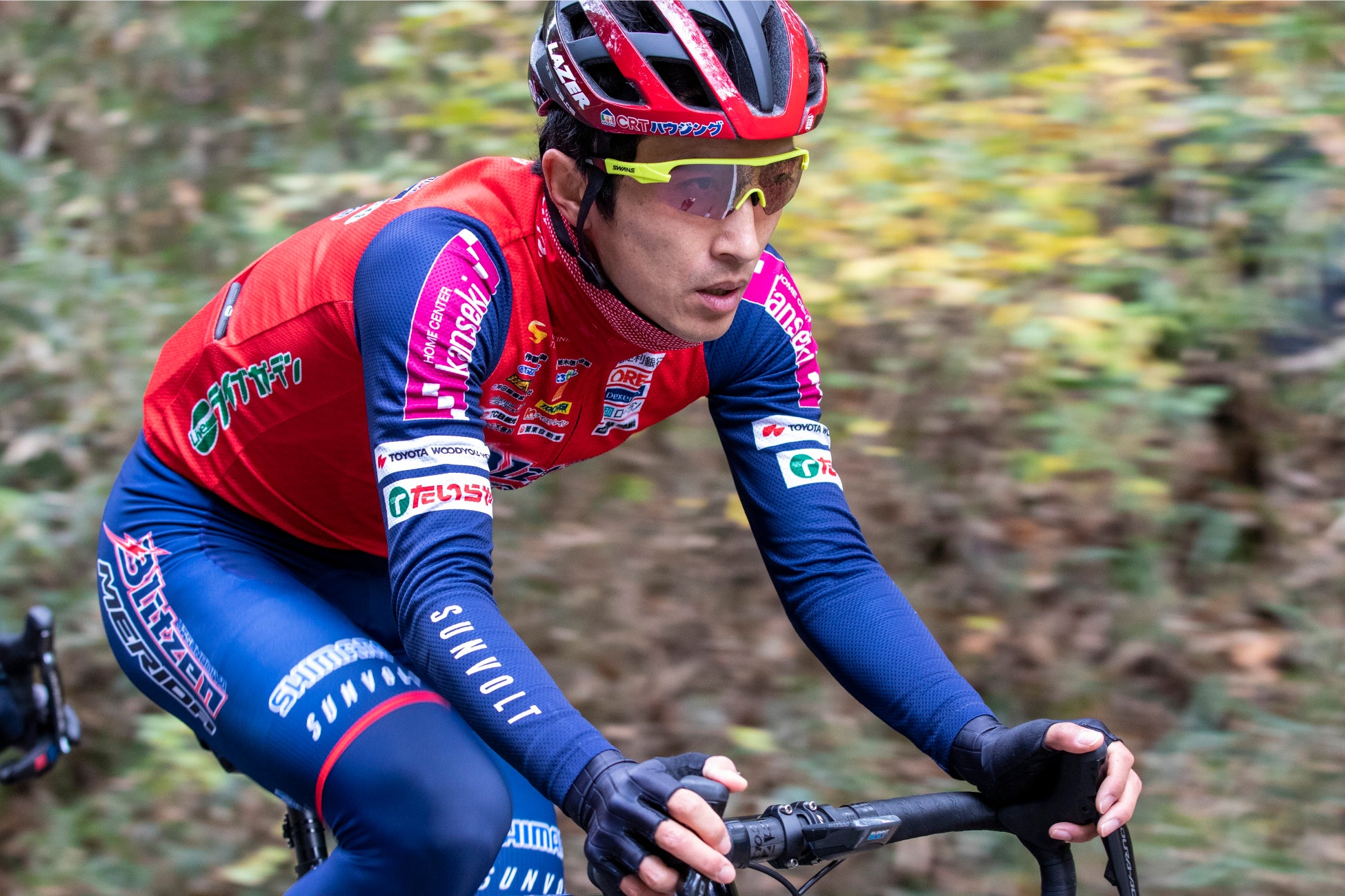 テストを行う宇都宮ブリッツェン・増田成幸選手