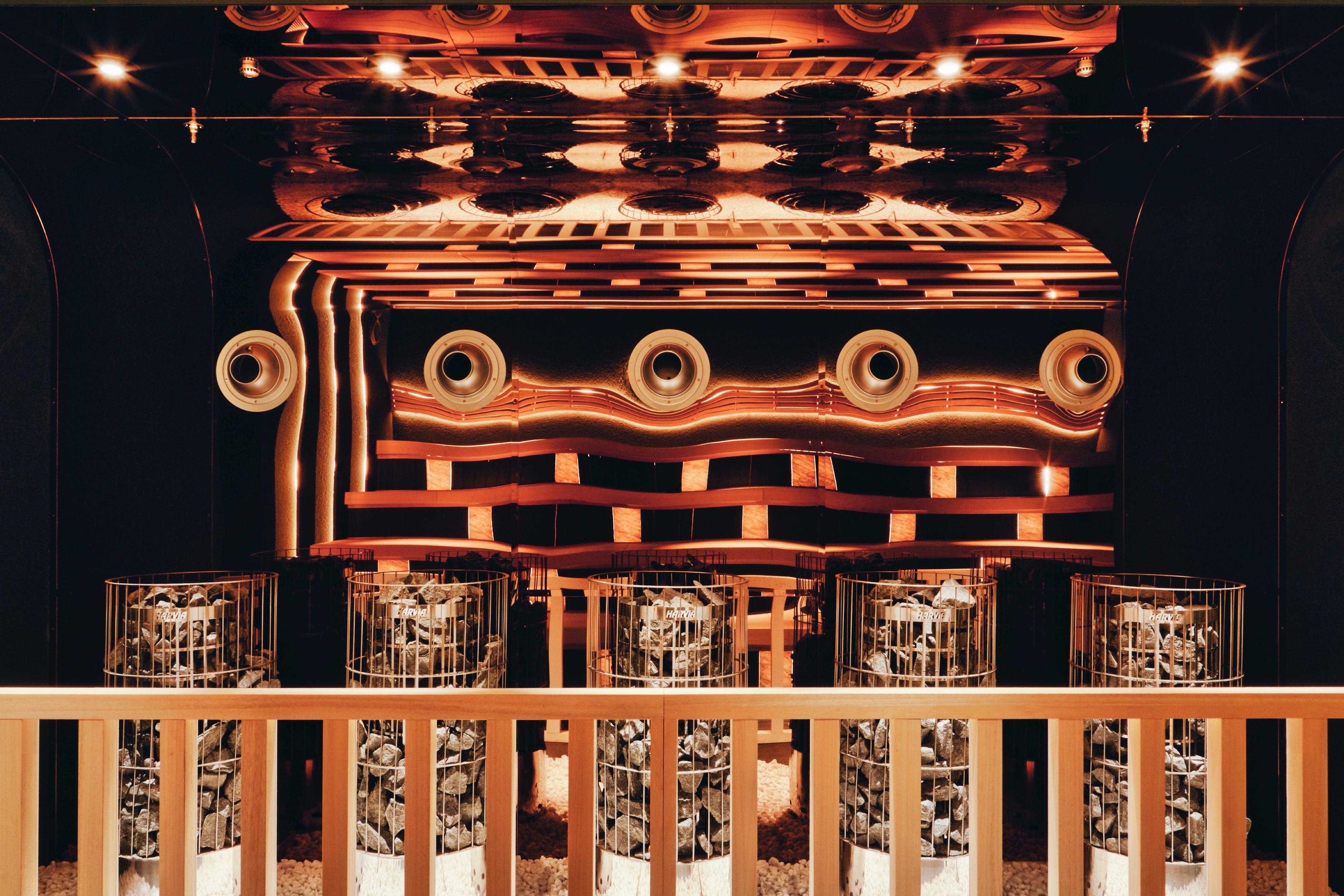 ドラゴンサウナ