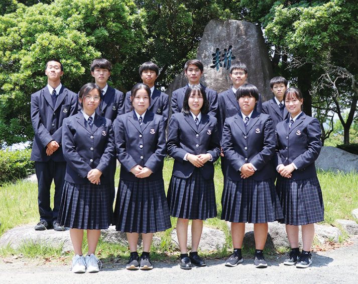 ▲福岡農業高校 食品科学科 梅研究班の生徒