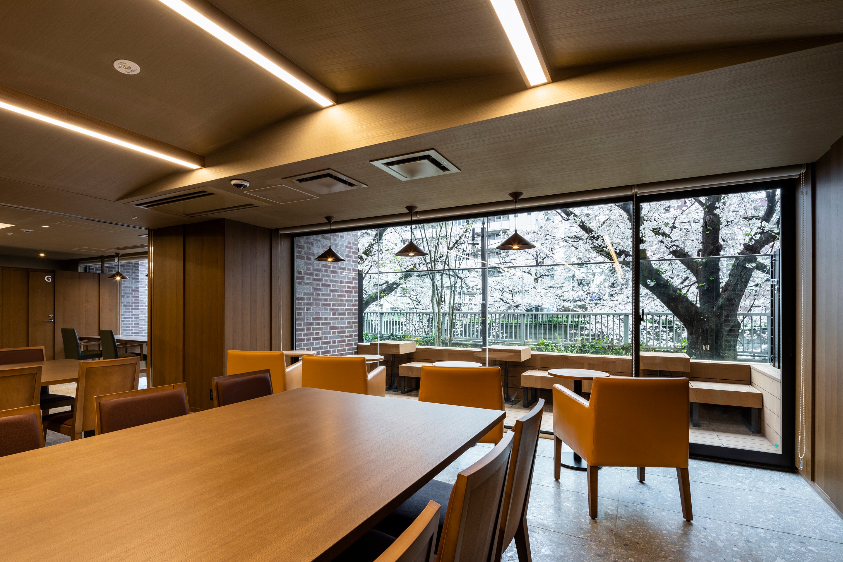 「ivyCafe NEIGHBOR&WORK西早稲田BrilliaCity」　