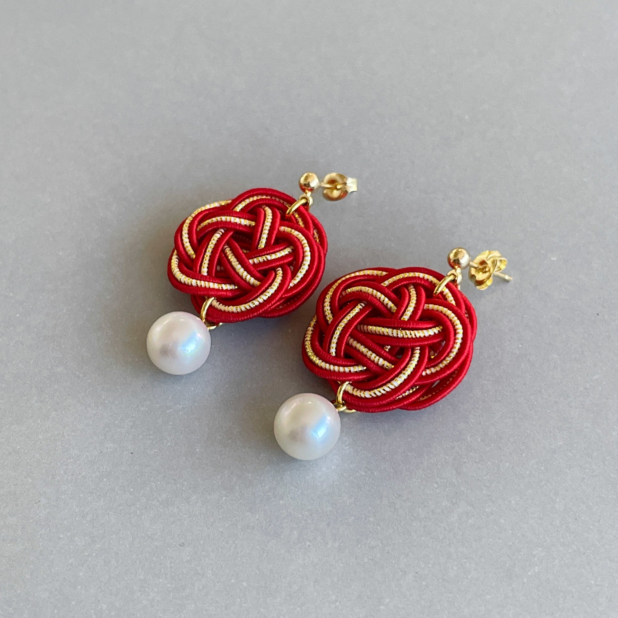 ☆❤️ 水引　水引き　ピアス　イヤリング　洋装　和装　着物　梅結び 楽天市場】梅結び ピアス 水引 細工 アクセサリー 日本製 伝統工芸