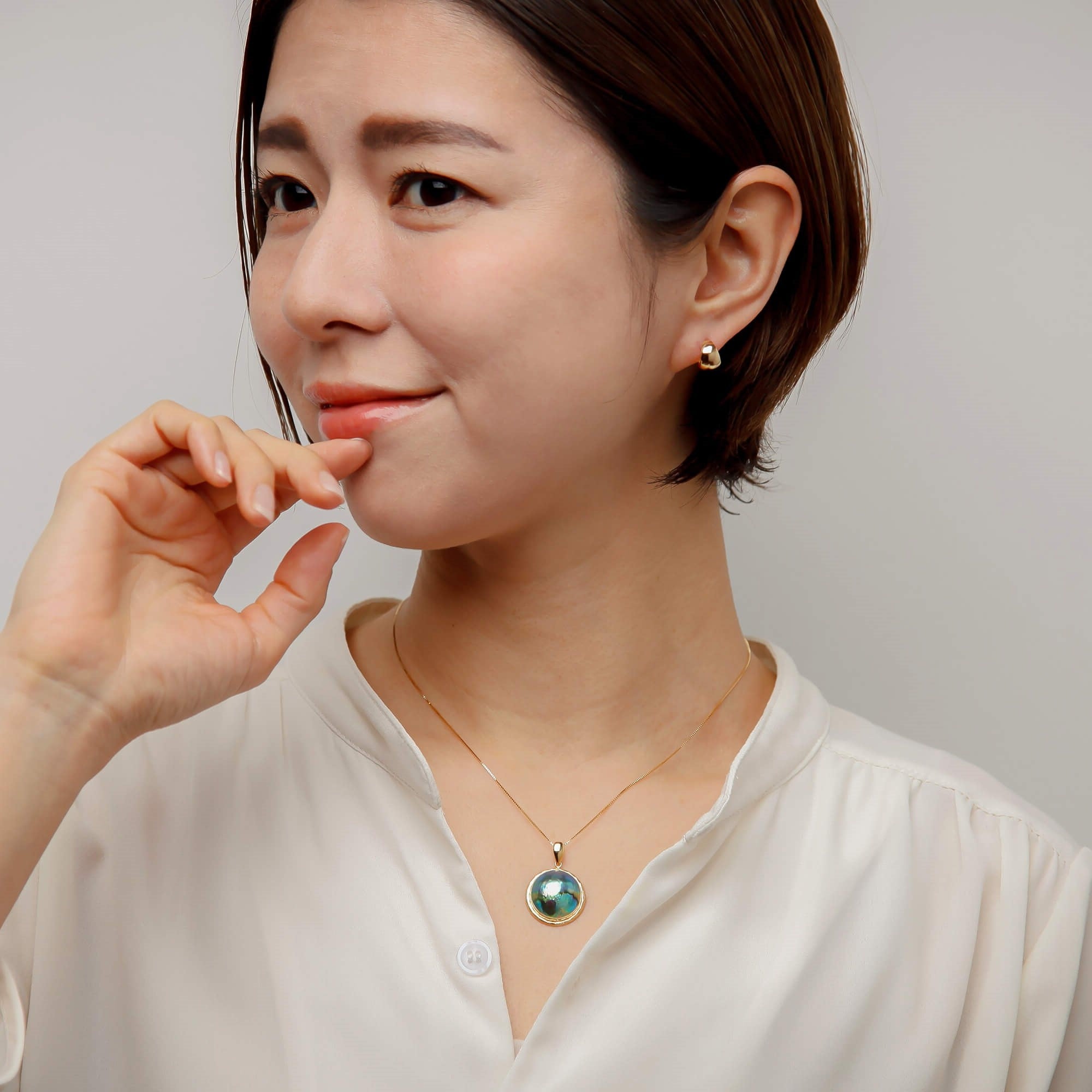 鮮やかなコントラスト