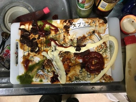 審査員 会田誠氏によるぬり絵見本