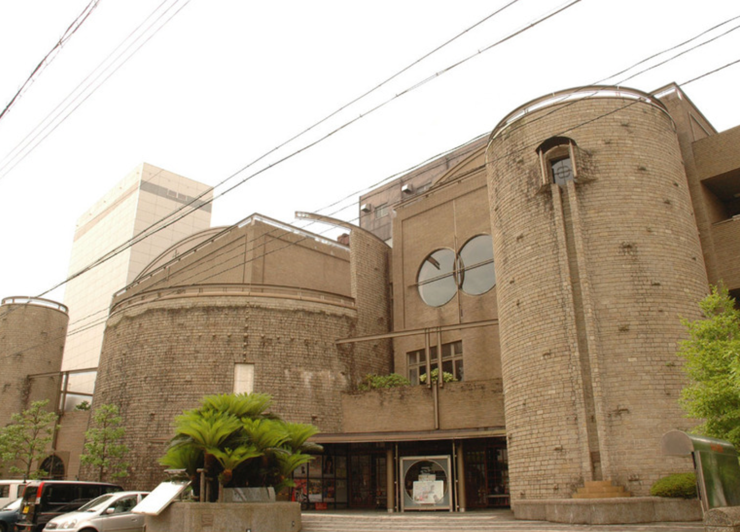 サールナートホール／静岡シネ・ギャラリー