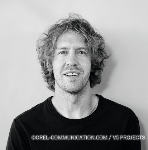 F1チャンピオンが立ち上げた昆虫ホテルプロジェクトが山田みつばち農園に! F1チャンピオンが立ち上げた昆虫ホテルプロジェクトが山田みつばち農園に!