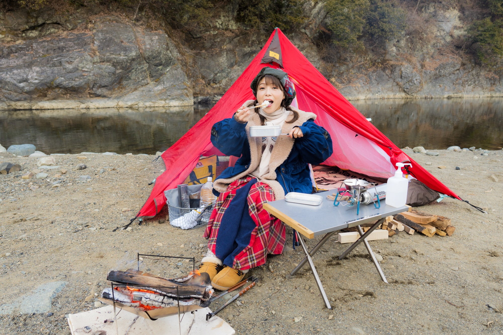 「えみつんキャンプ！」MONDO TV