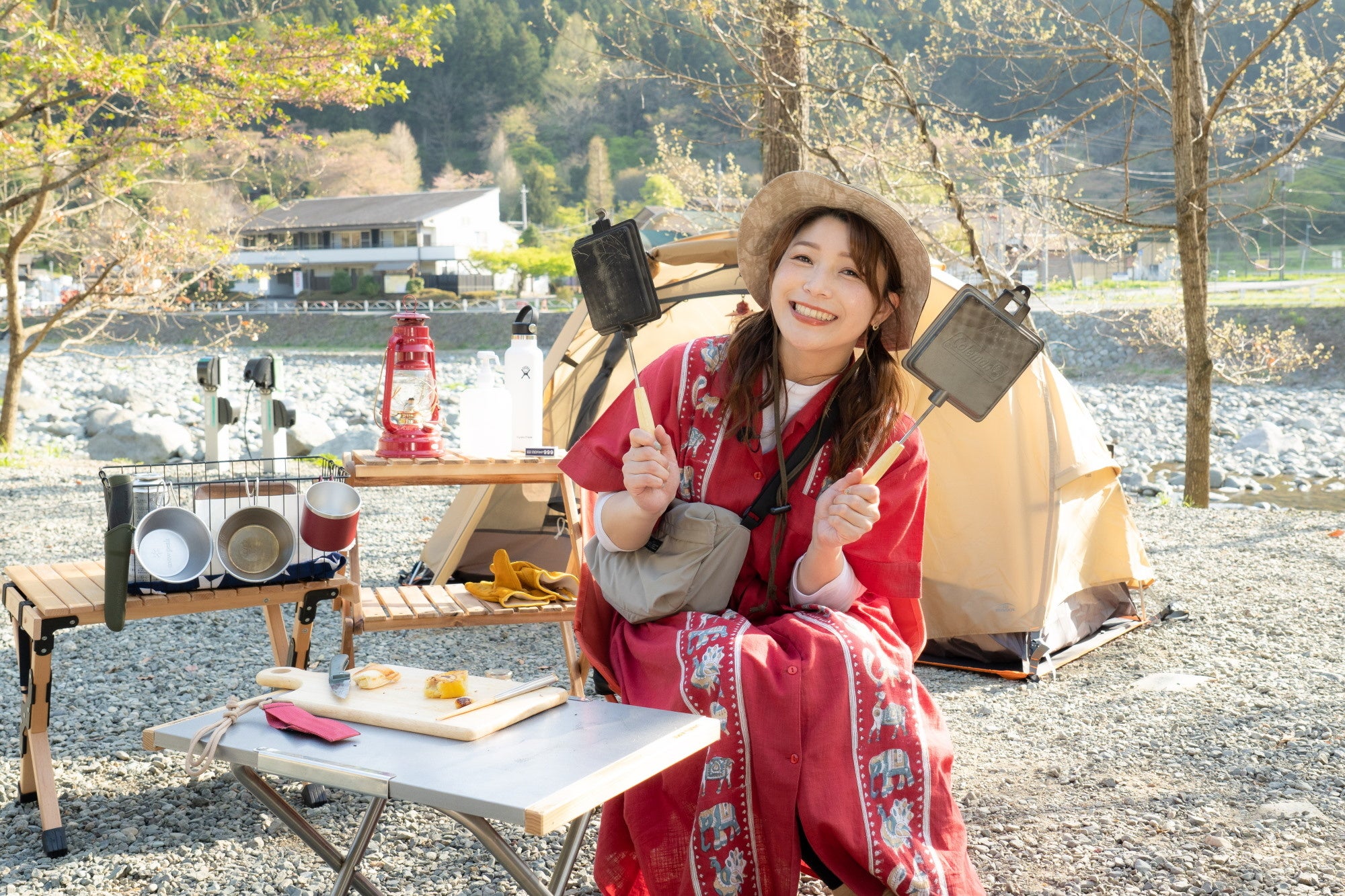 「えみつんキャンプ！」MONDO TV