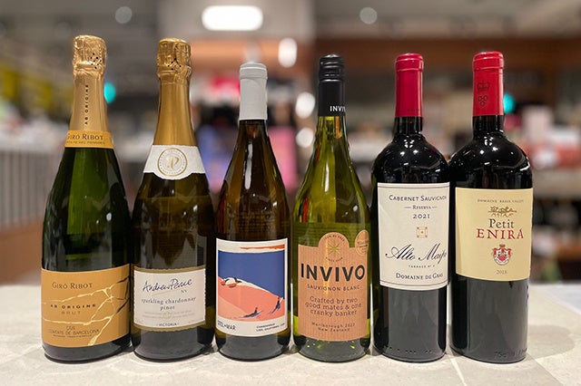 「赤、白、スパークリング」等々 ２種類組み合わせてお届けするセットも