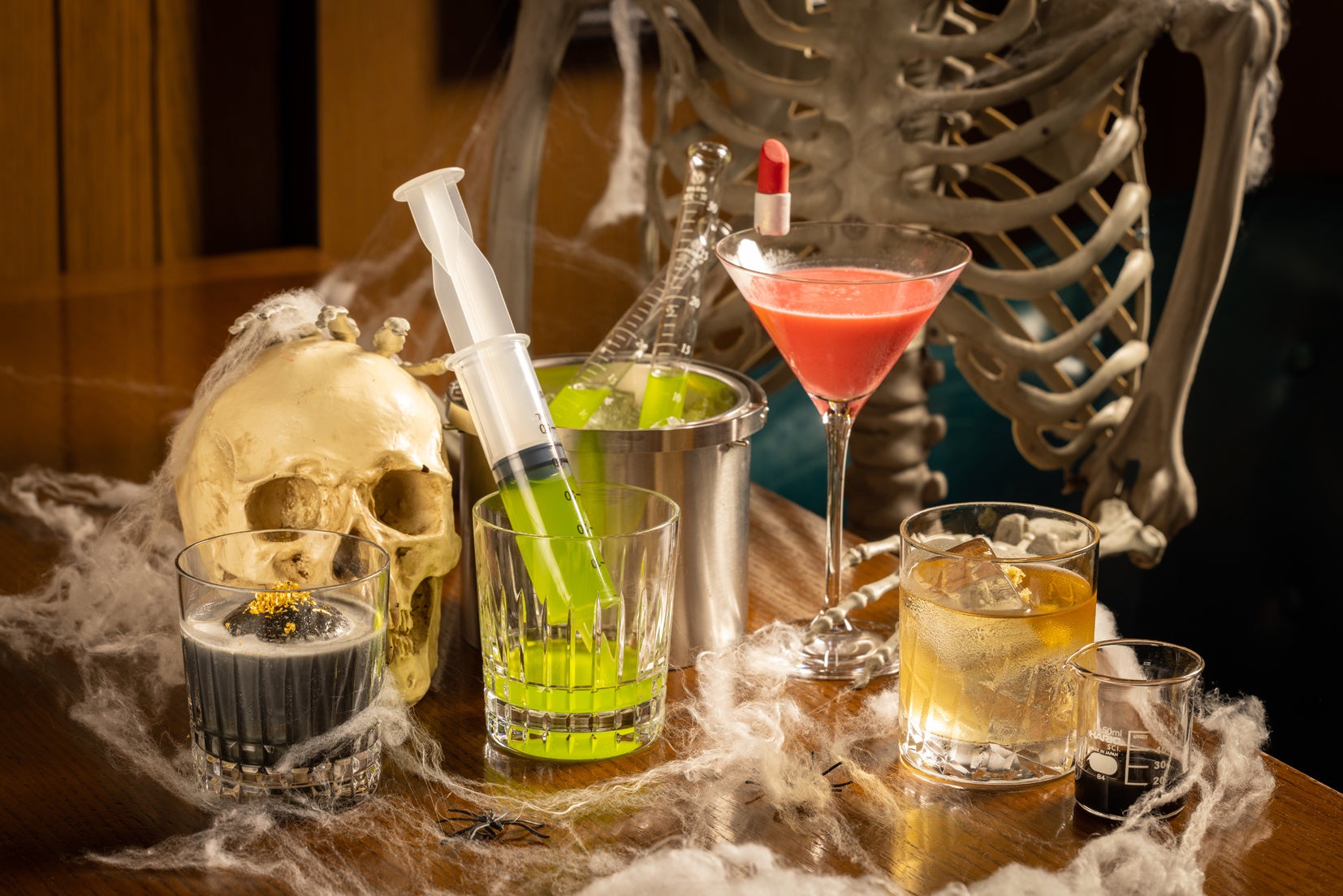 オーク ドア バー「ハロウィン カクテル」