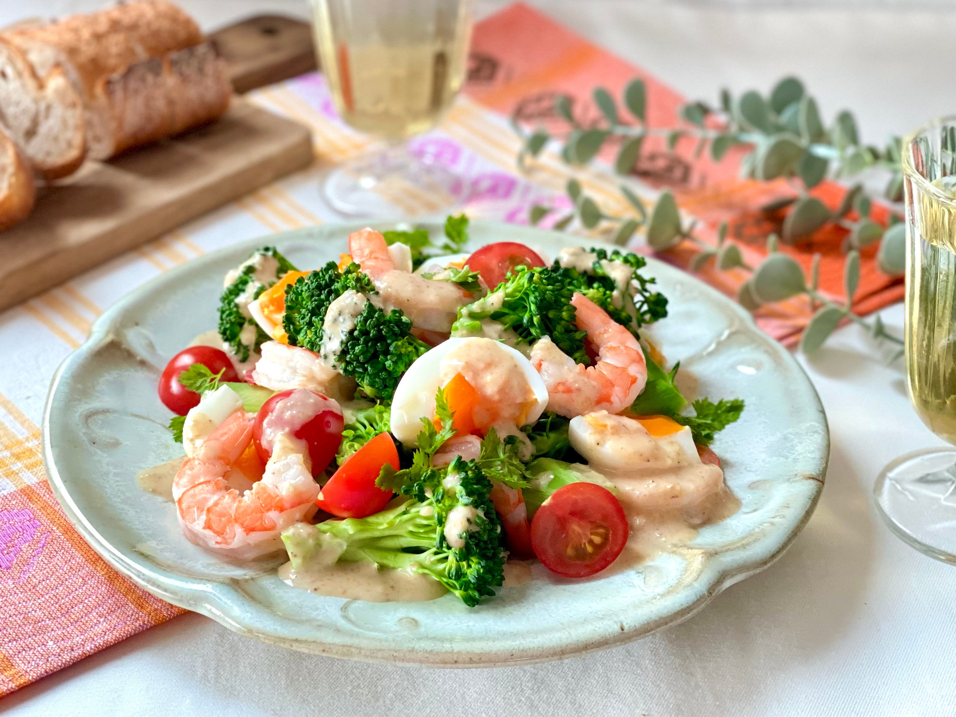 エビとブロッコリーのサラダ