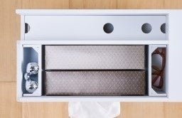 片づけのカリスマ・収納王子コジマジックとコラボの収納家具を
