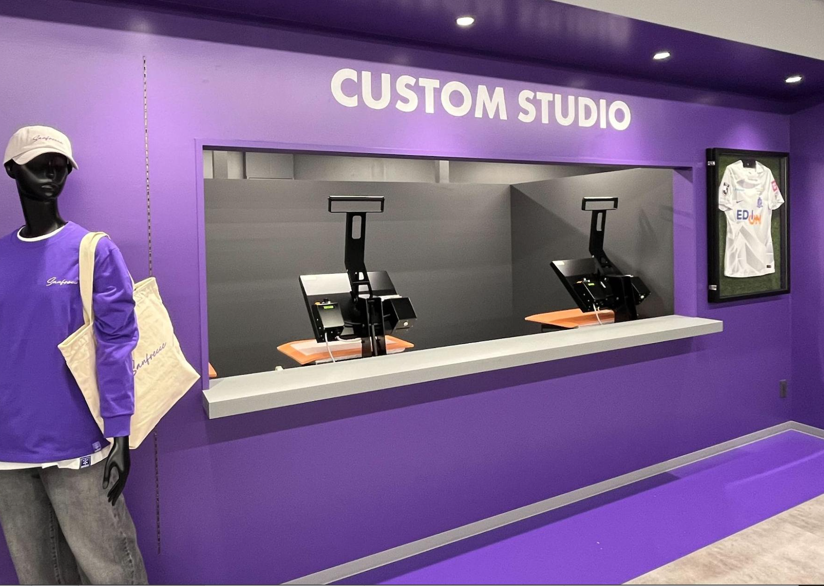 広島の新たな観光名所へ、サンフレッチェ広島「ピースウイング