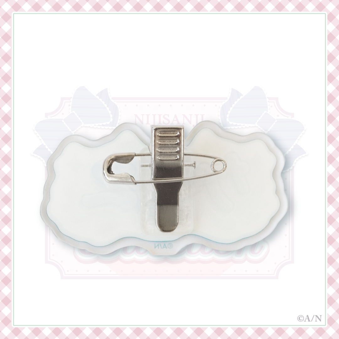 アクリルネームプレート：裏面にはクリップと安全ピン付き！