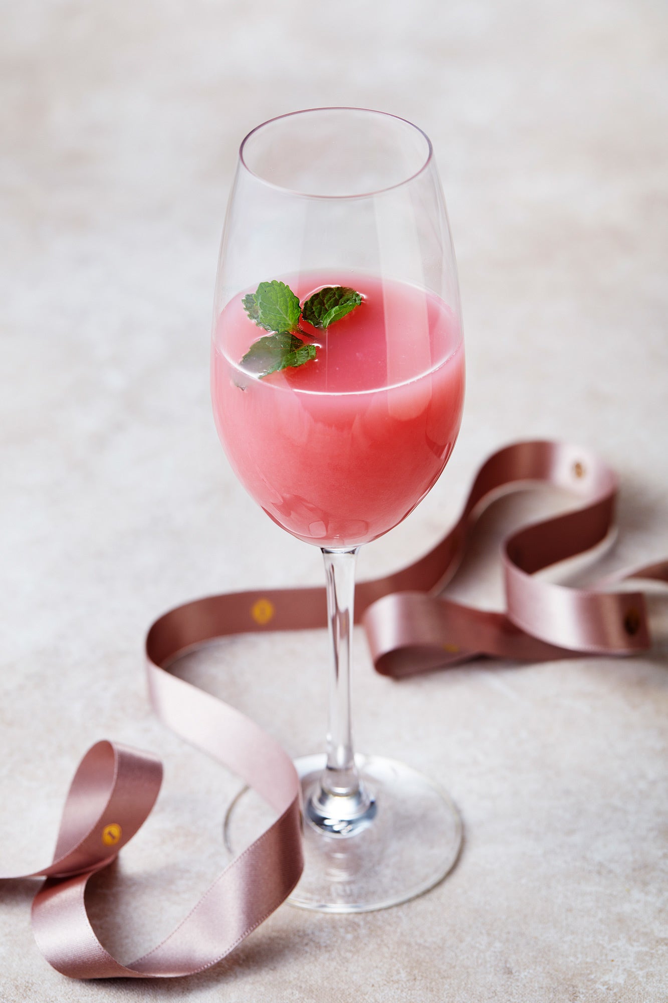 写真：ピンクリボン ピーチモクテルイメージ