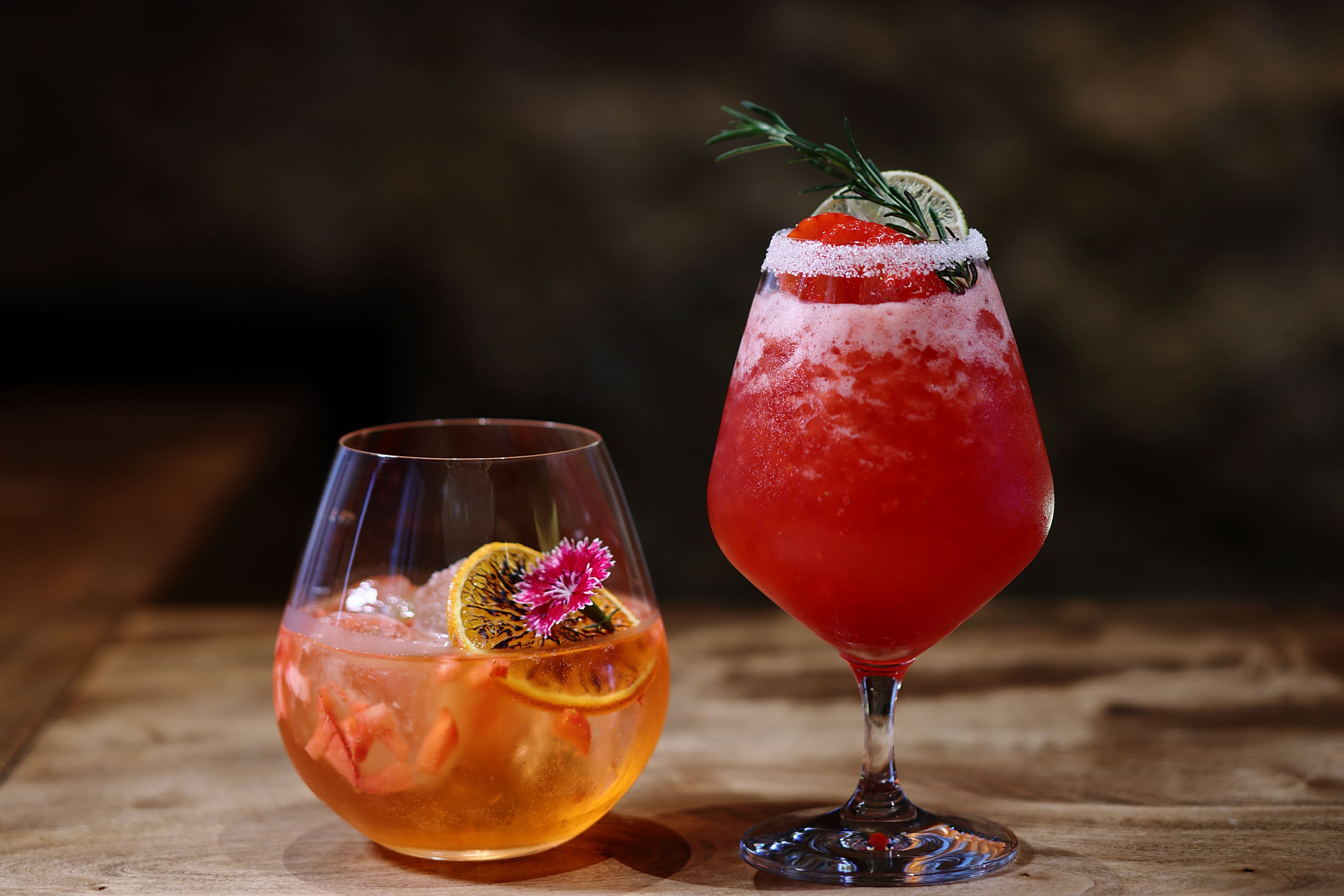 写真：カクテル イメージ（バーadee）