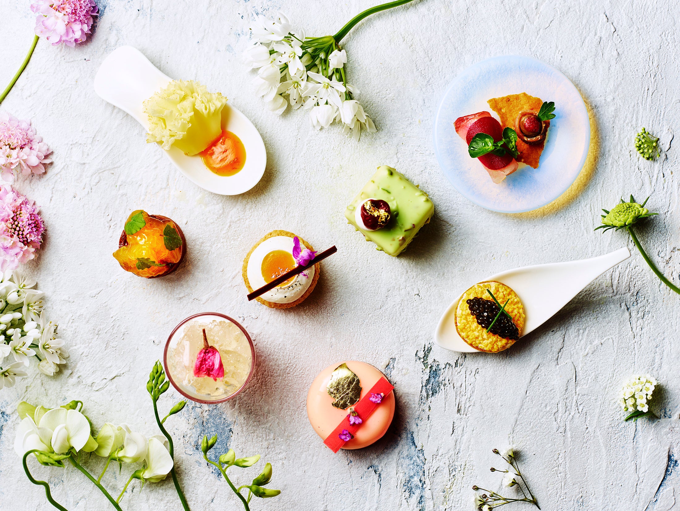 adee アフタヌーンティーイメージ