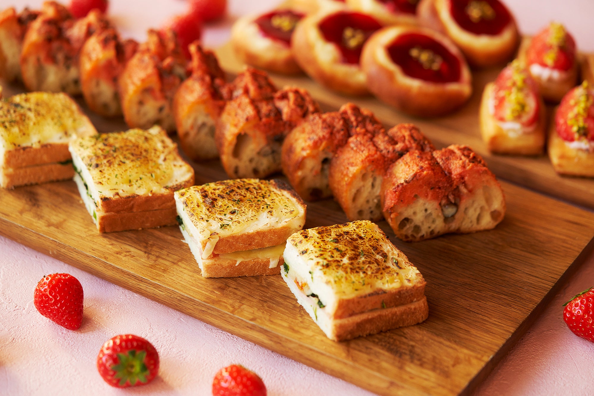 写真：ストロベリースイーツブッフェイメージ