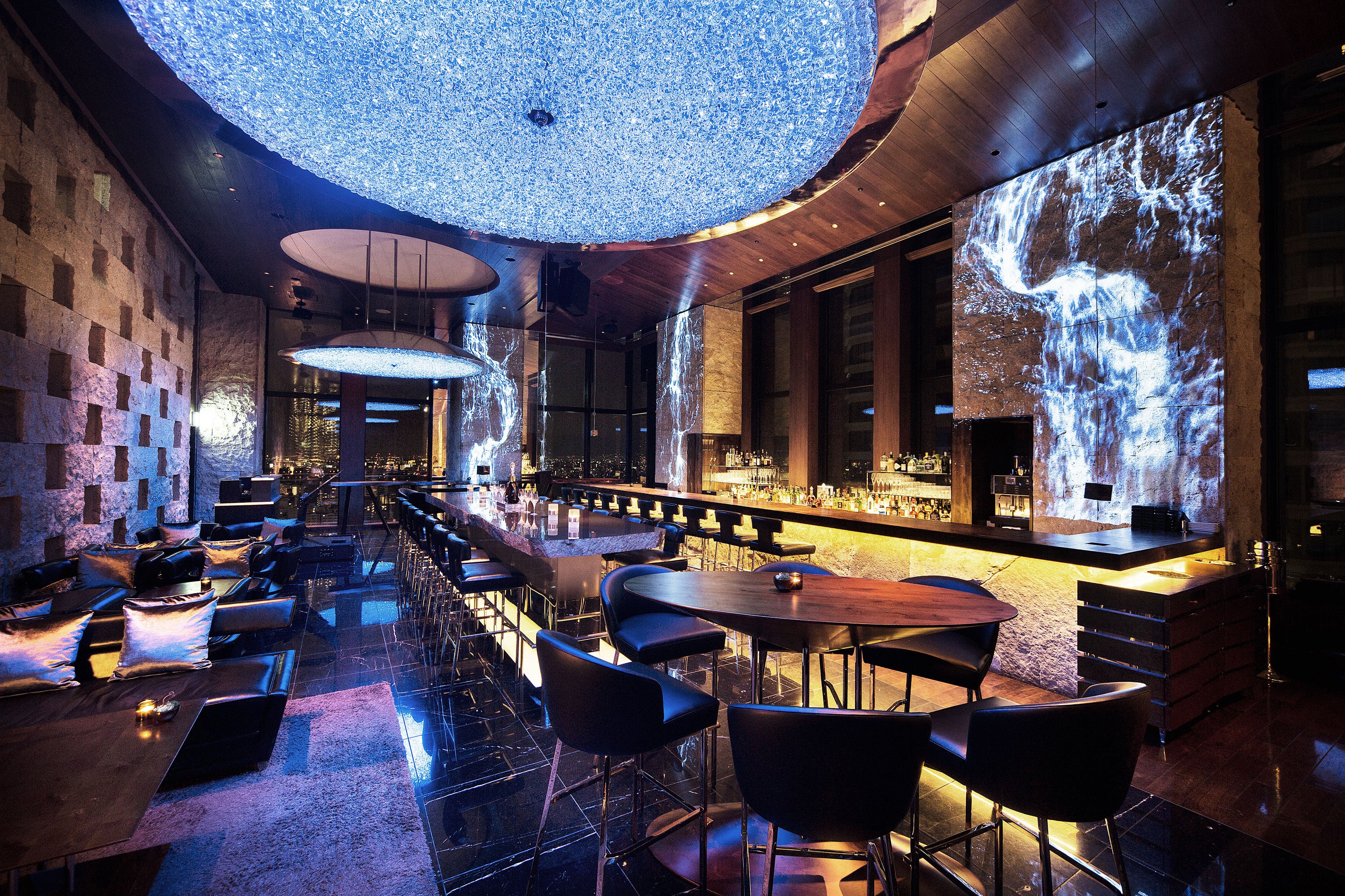 写真：店内イメージ