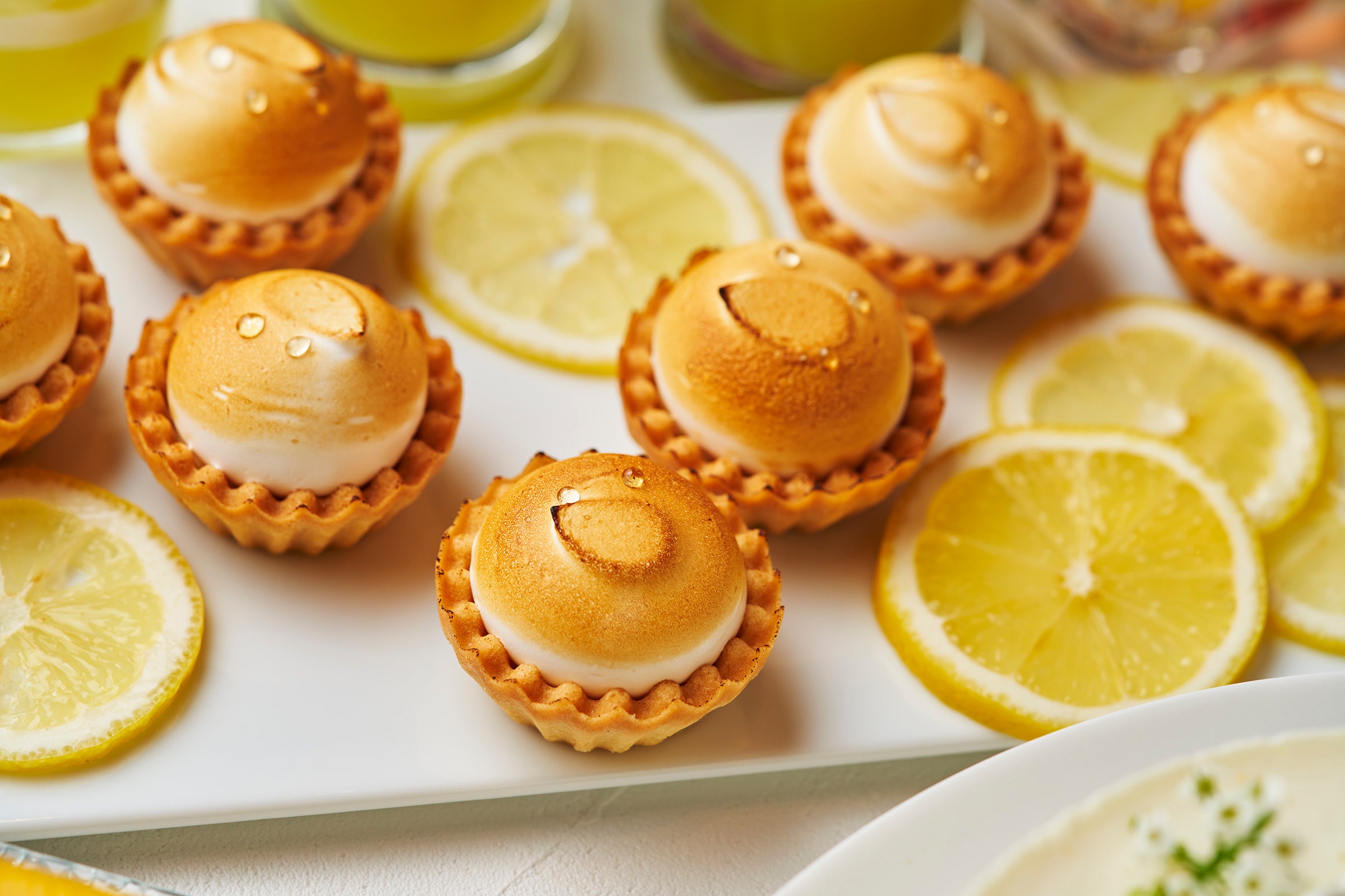 サマースイーツブッフェイメージ（NOKA Roast&Grill)