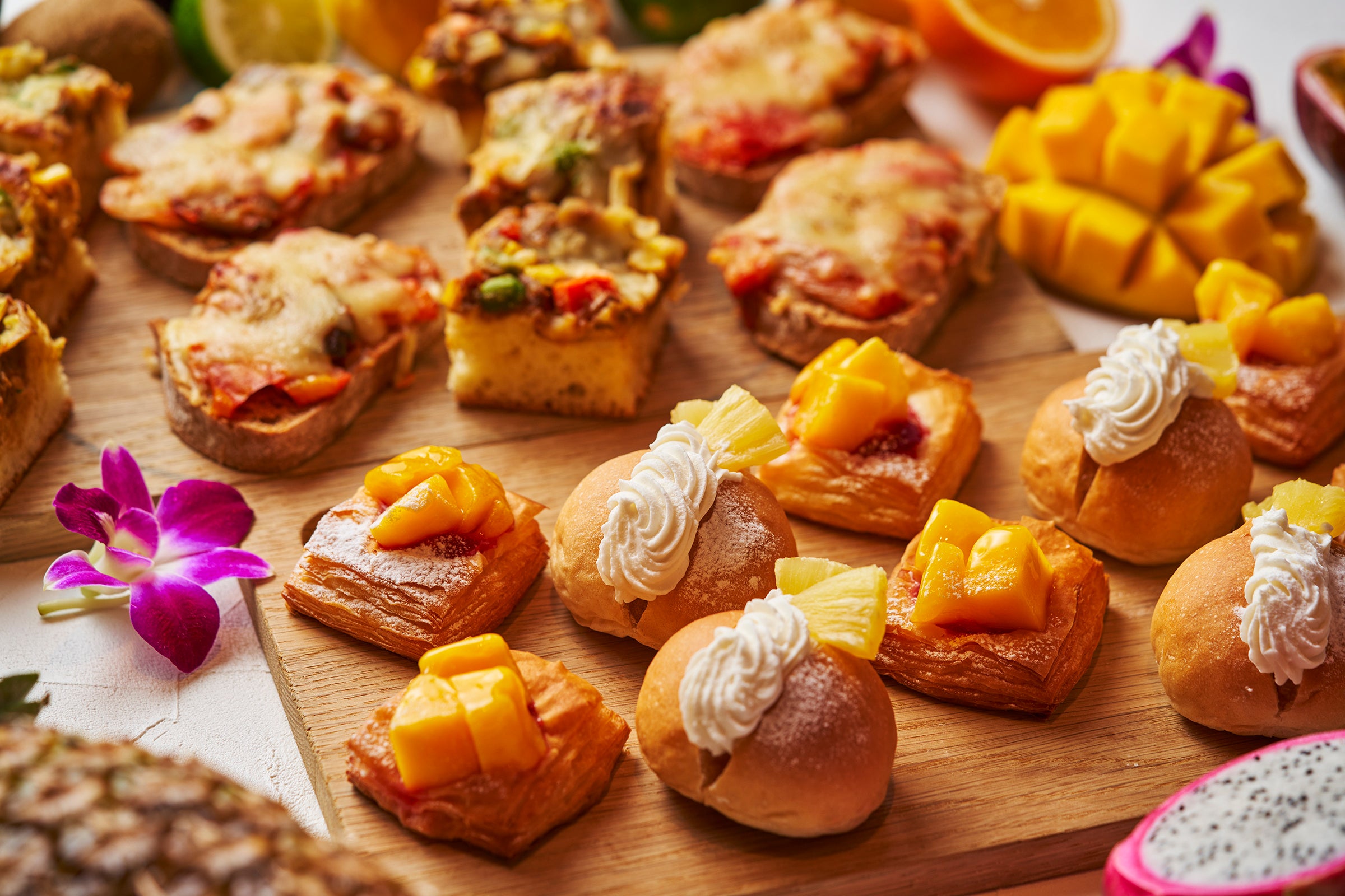 サマースイーツブッフェイメージ（NOKA Roast&Grill)