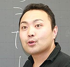 講師講演担当:佐藤 総一郎講師 東大現代文を担当。根拠を明示するわかりやすい授業が生徒の支持を集める