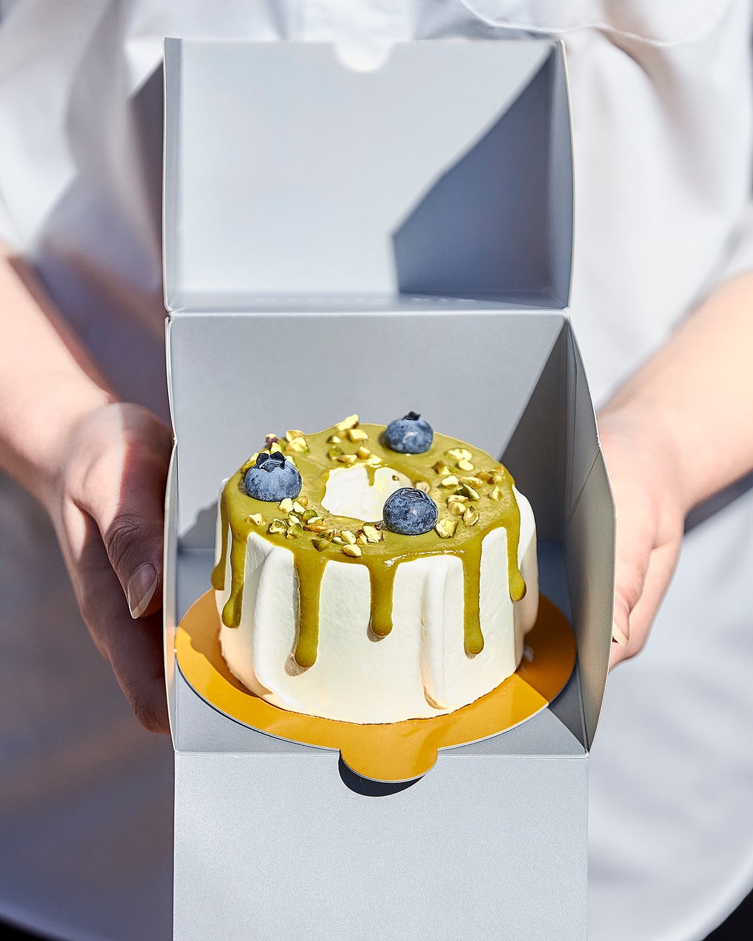 渋谷で連日行列が続く生キャラメルシフォンケーキの Mercer Bis が22年3月17日 木 Ginza Six B2階にオープン Mercer Office株式会社のプレスリリース 渋谷で連日行列が続く生キャラメルシフォンケーキの Mercer Bis が22年3月17日 木 Ginza Six B2階にオープン Mercer Office株式会社のプレスリリース