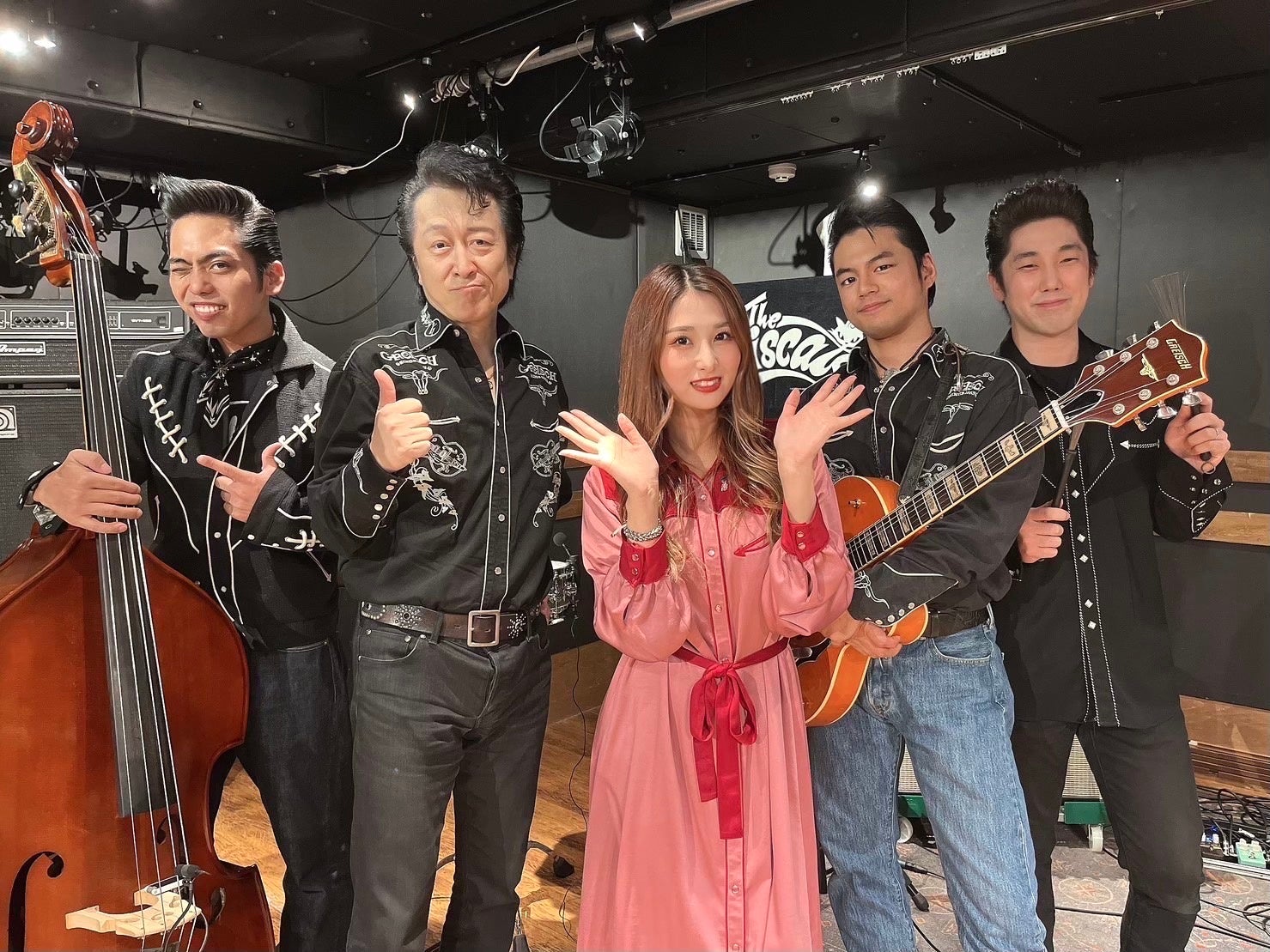 ハイブリッド・ロカビリーバンド The Biscatsが11月23日0時より