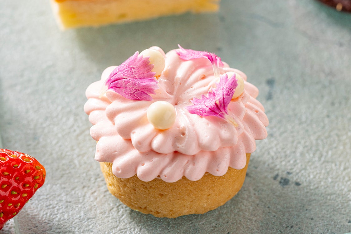 いちごとヘーゼルナッツのタルト　いちごのクリーム