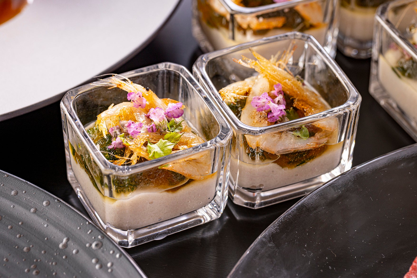 白エビと加賀蓮根の青海苔ジュレ和え