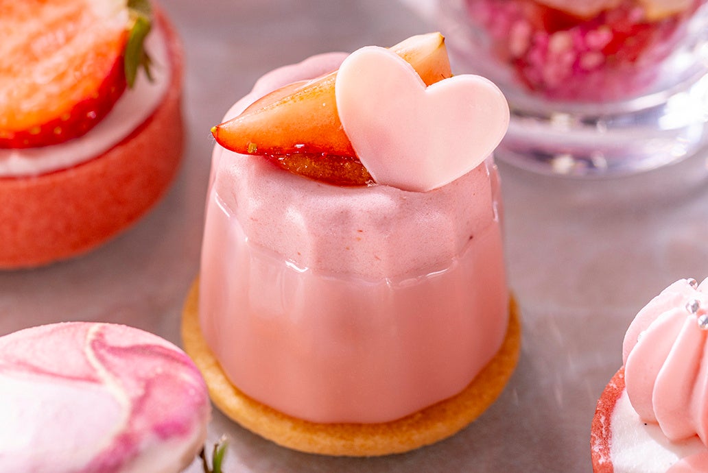 いちごとルビーチョコレートのムース オレンジと柚子のジャム