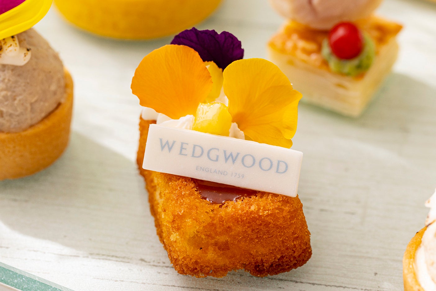 パイナップルとクリスマス島の塩を使用した塩キャラメルのティグレ