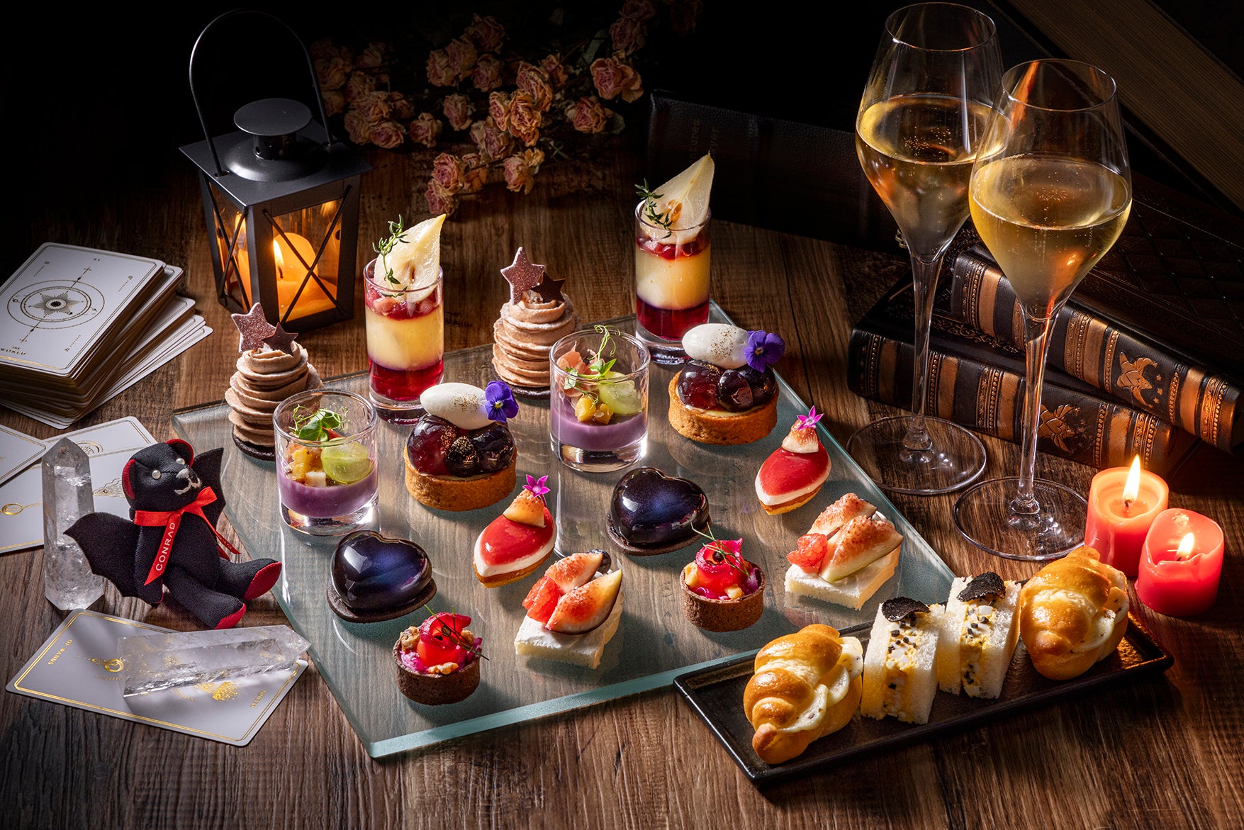 オータム・ナイトティー with TruffleBAKERY