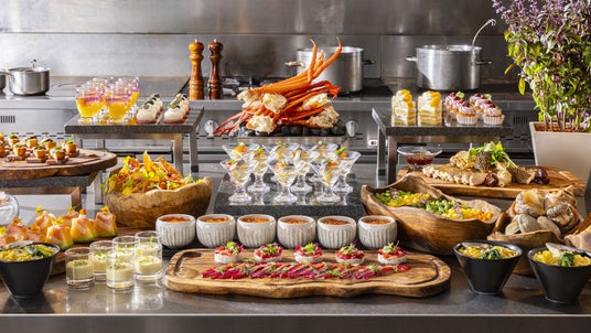 コンラッド東京、5月11日(月)より「シェフズ・トリート・ランチビュッフェ~夏の北海道~」を開催 コンラッド東京、5月11日(月)より「シェフズ・トリート・ランチビュッフェ~夏の北海道~」を開催