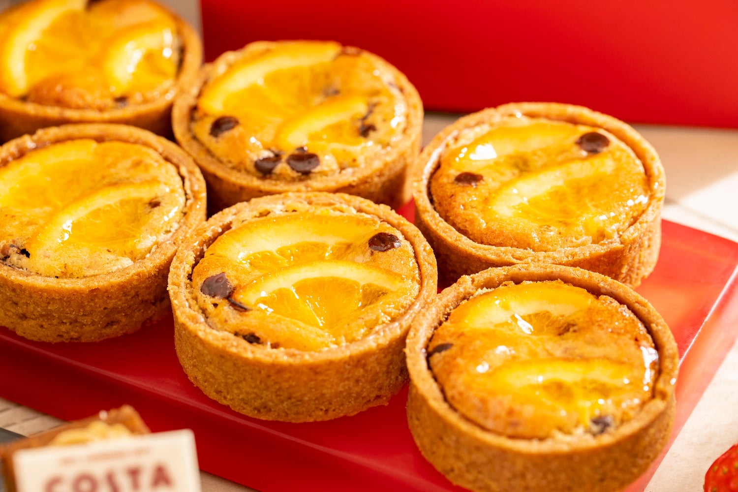 オレンジとヘーゼルナッツのタルト