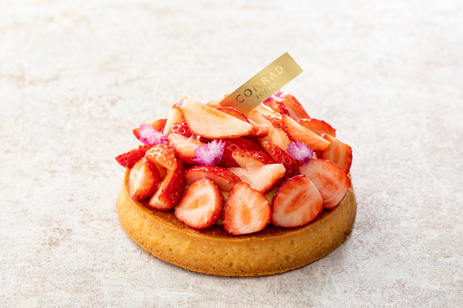 シーズナルフルーツタルト