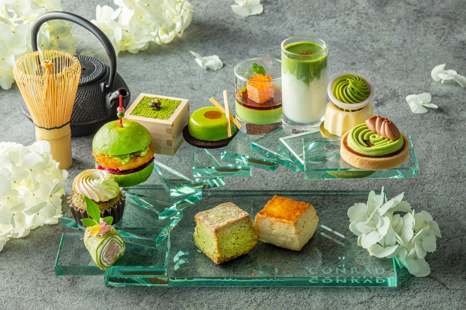 「抹茶のエレガントガーデン」デラックスアフタヌーンティー