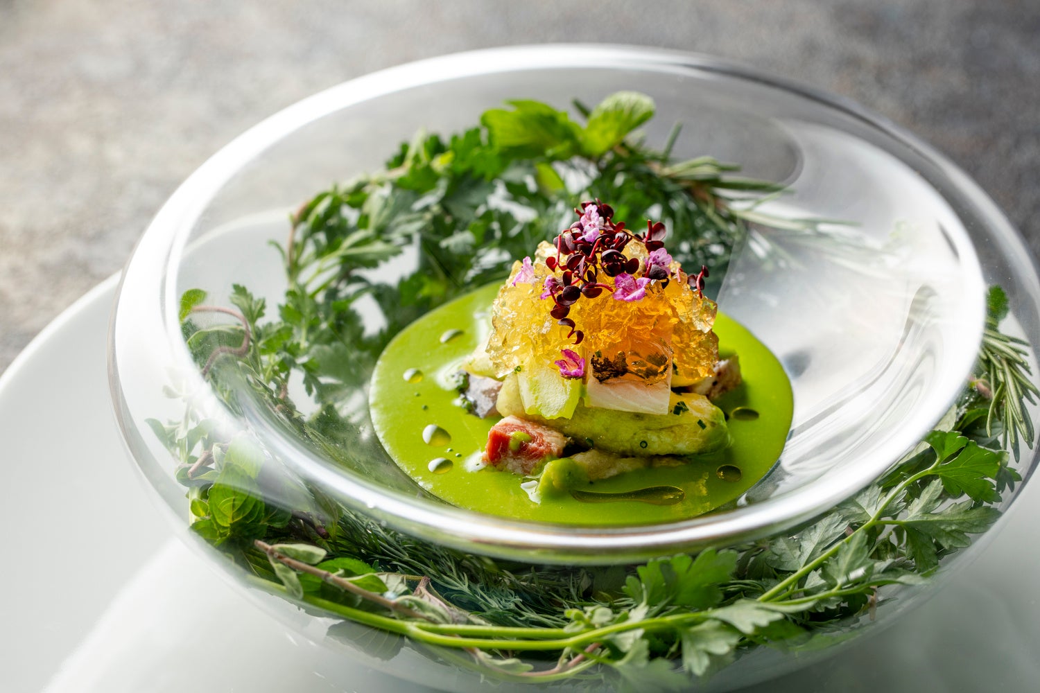 五島産鯵のマリネ　水茄子とグリーンガスパチョ