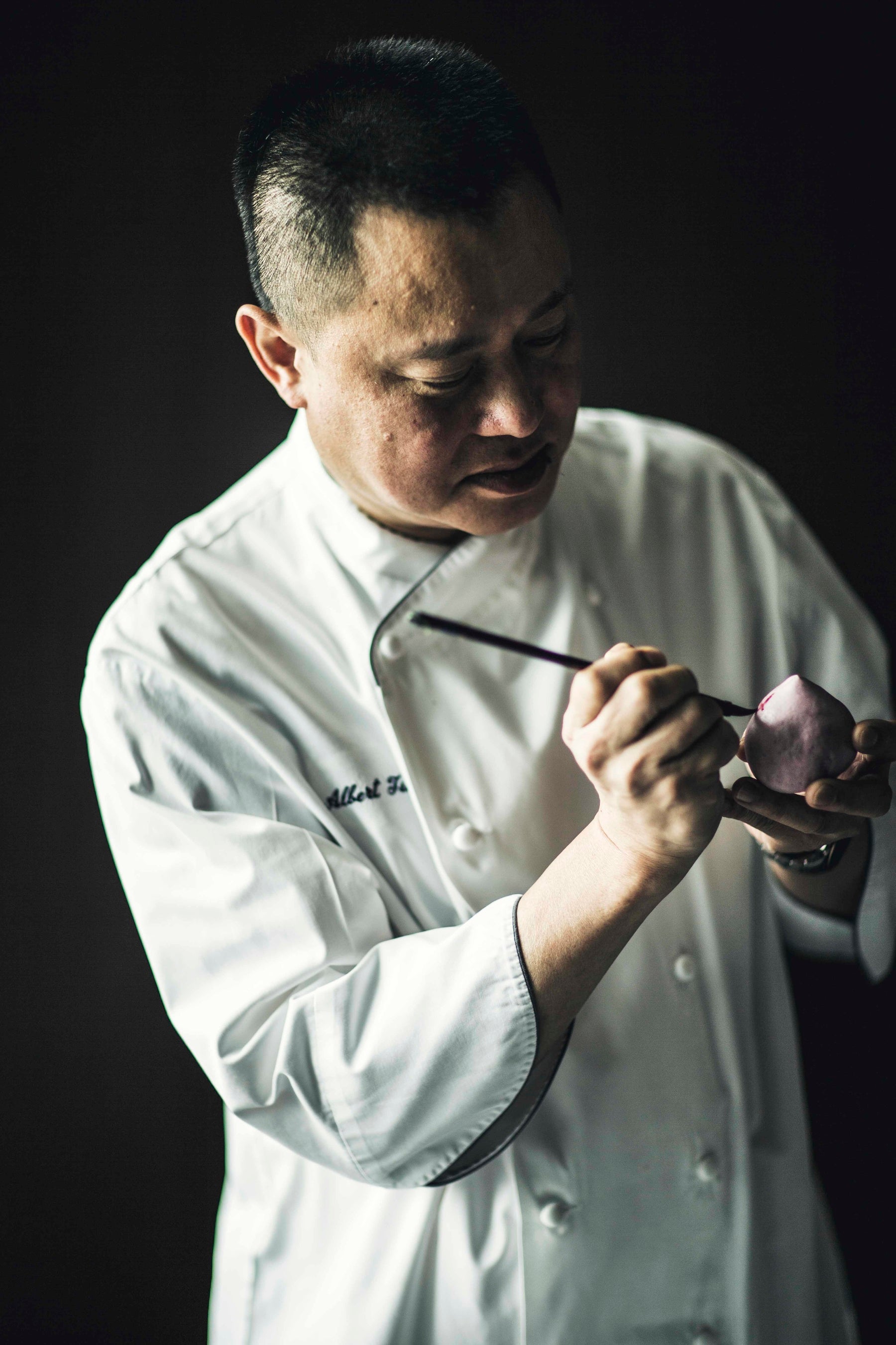 チャイナブルー　アルバート・ツェ