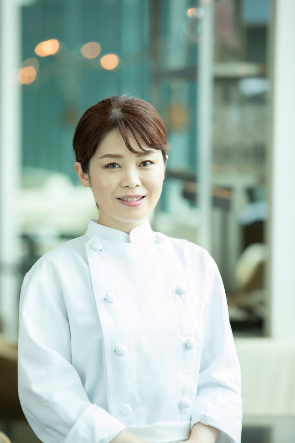 コンラッド東京　魚住美恵子