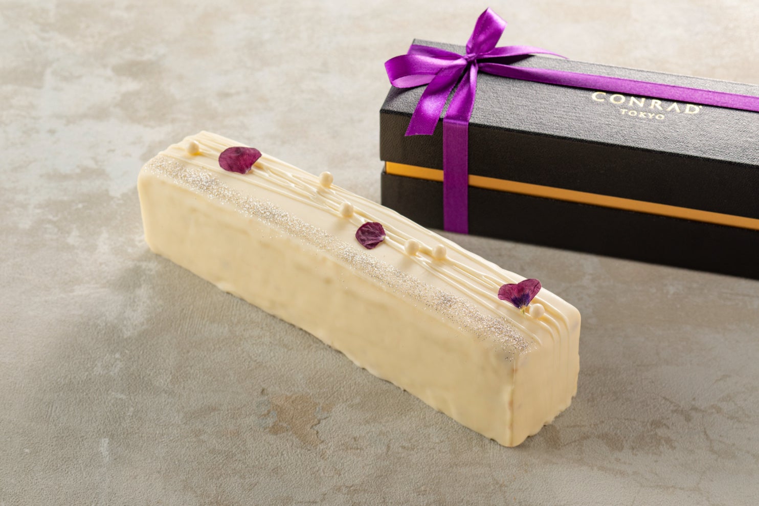 初夏のヴィクトリアケーキ　テイクアウト